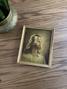 Vintage Framed ‘Head of Christ’ Lithographed Six Colors Gold Frame Jesus Art